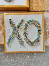 Load image into Gallery viewer, XO 3d art love gold glitter
